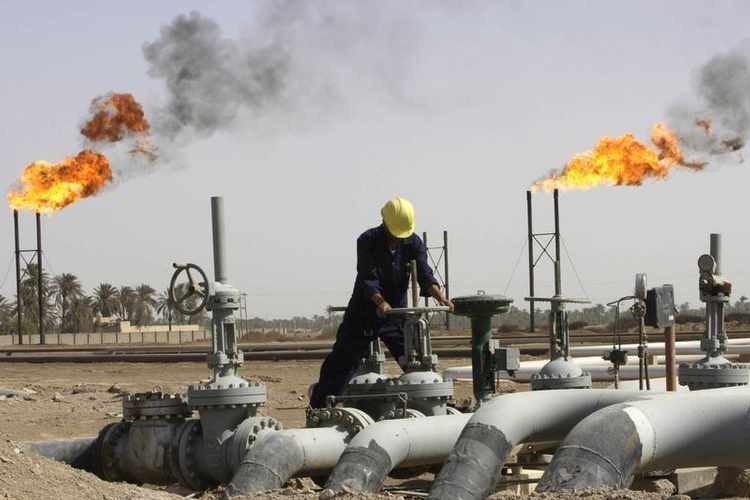 عراق و کویت برای توسعه میادین نفتی مرزی قرارداد مطالعاتی امضا کردند