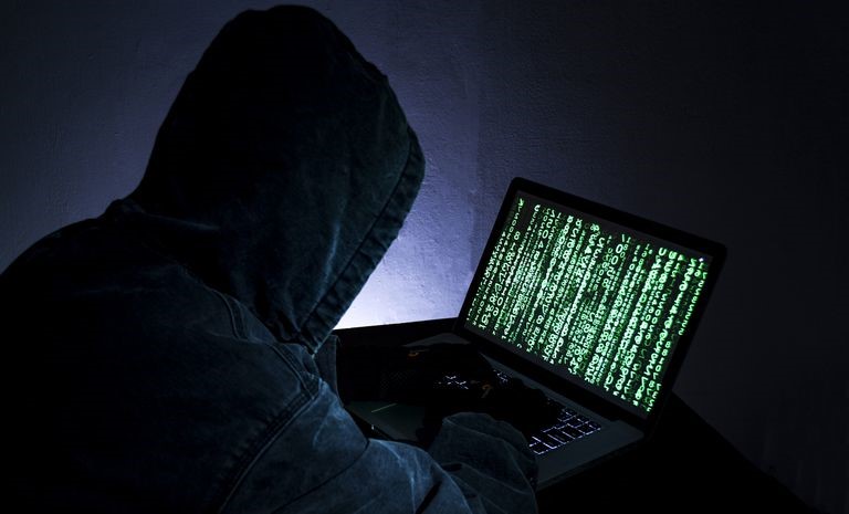 کلاهبرداری اینترنتی را چگونه تشخیص دهیم؟