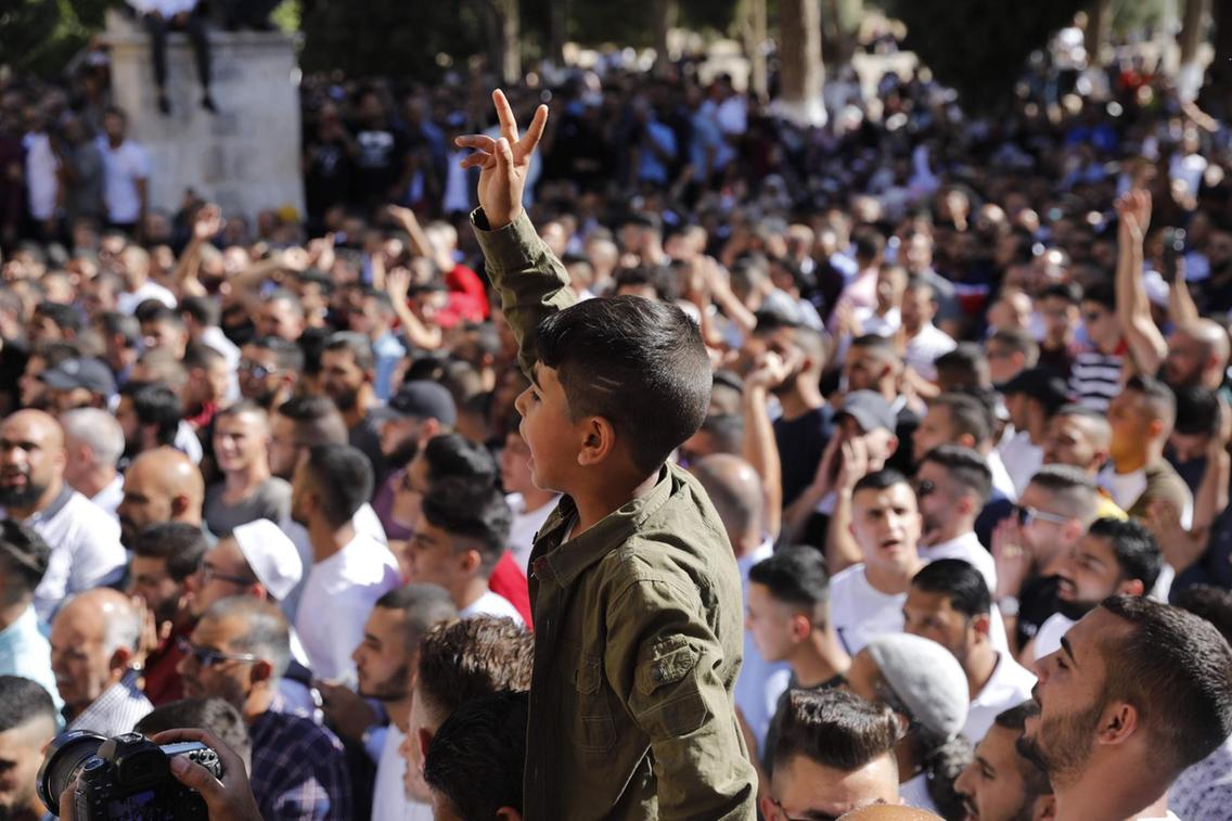 درگیری پلیس اسرائیل با نمازگزاران فلسطین در مسجدالاقصی (+گزارش تصویری)
