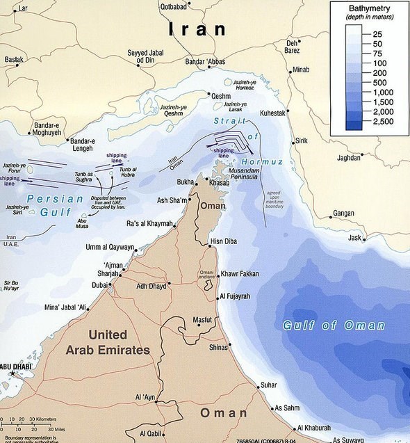 از تنگه هرمز چقدر نفت عبور می کند؟