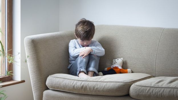 اسکاتلند: کتک زدن کودکان ممنوع / والدین تحت پیگرد قانونی قرار می‌گیرند
