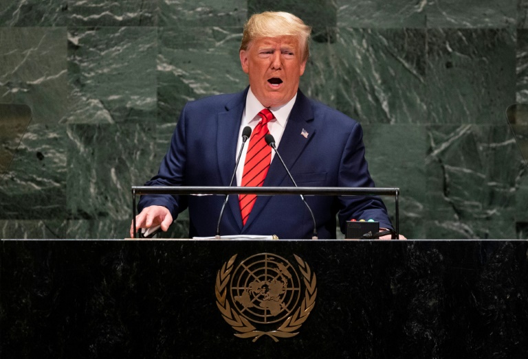 پلوسی خواستار استیضاح رئیس جمهور: ترامپ باید پاسخگو باشد