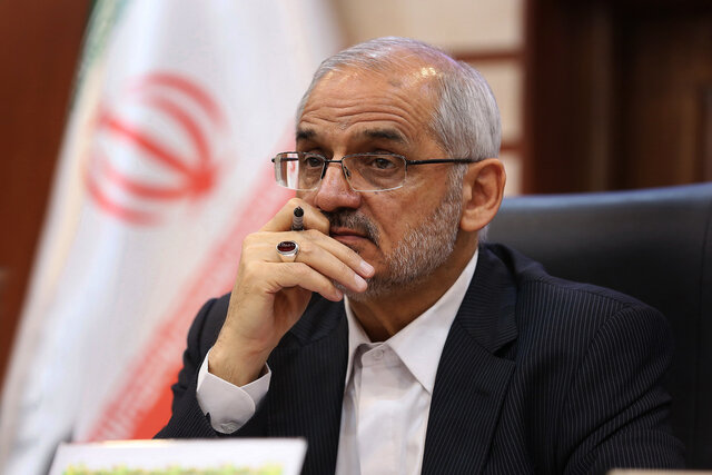 وزیرآموزش&zwnj;وپرورش: کنکور، مانع کسب مهارتهای دینی دانش&zwnj;آموزان است