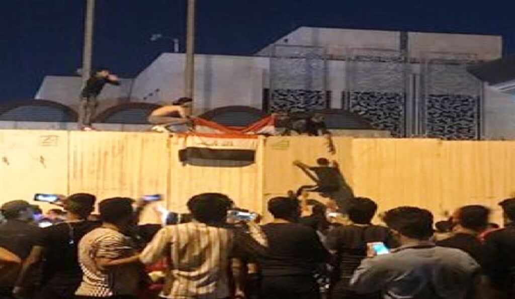 رسانه عراقی: بازداشت عامل حمله به کنسولگری ایران در نجف