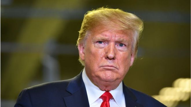 ترامپ؛ سفیر اوکراین حاضر نبود عکس من را به دیوار بزند