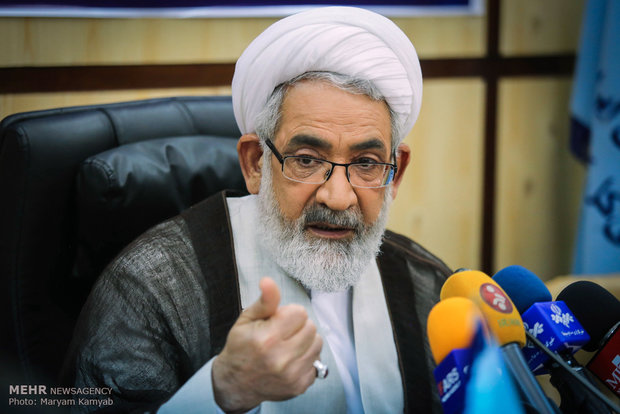 دادستان کل کشور: اجرای قانون افزایش قیمت بنزین ناقص بود