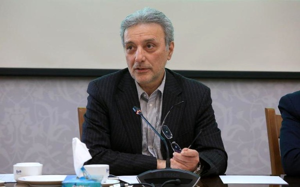 رییس دانشگاه تهران: از دانشجوهای ما کسی در بازداشت نیست