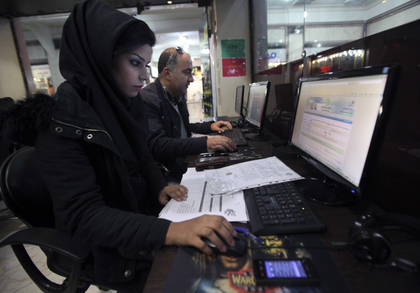 تلاش ناکام آمریکا برای دور زدن سانسور اینترنتی ایران در جریان 1 هفته ناآرامی آبان ماه