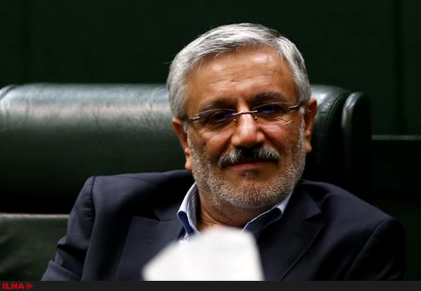 نماینده مجلس: شایعه قرار گرفتن ایران در لیست سیاه FATF ظرف ۴ ساعت شاخص&zwnj;های ارزی را تحت تاثیر قرار داد/ برخی می&zwnj;خواهند عواید ناشی از حل مسأله FATF به جیب خودشان برود