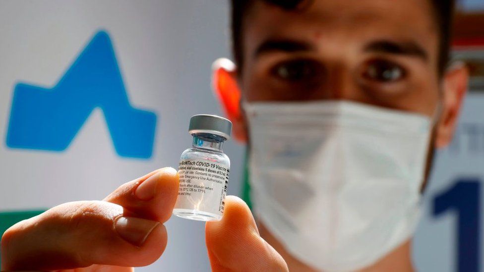 واکسیناسیون عامل کاهش کرونا در اسرائیل