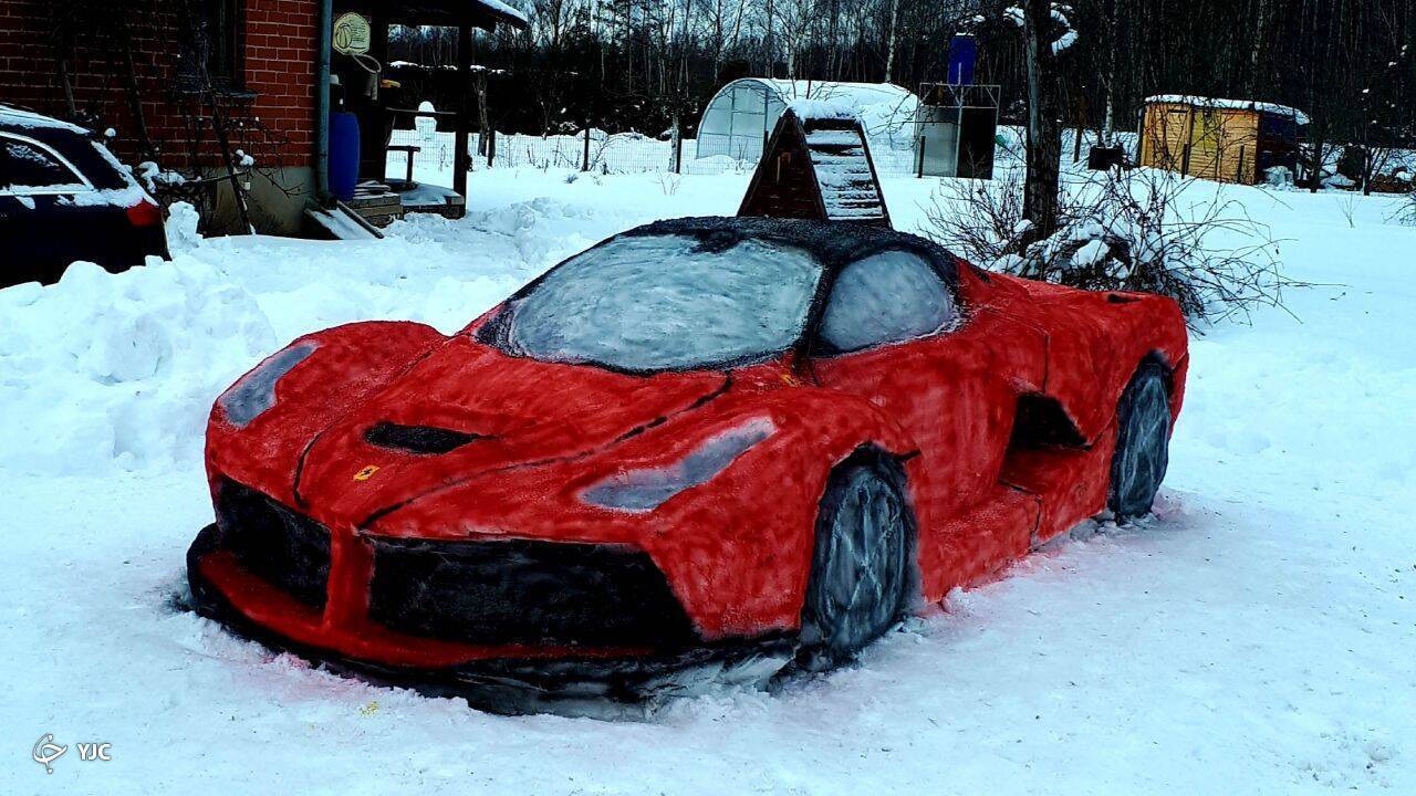 خلق هنرمندانه ماشین فِراری با برف!