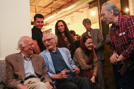 مهمانی محمود دولت&zwnj;آبادی