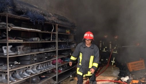 آتش‌سوزی در کارخانه کفش قم