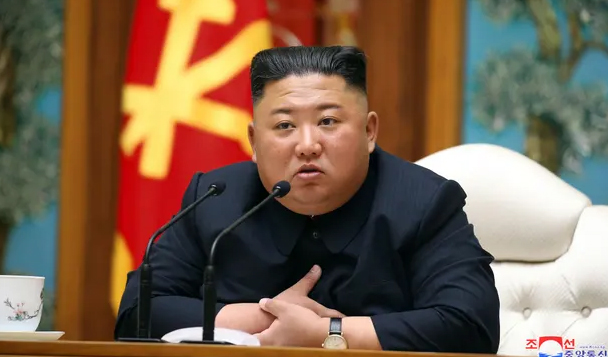 عکس آخرین حضور عمومی رهبر کره شمالی/ 