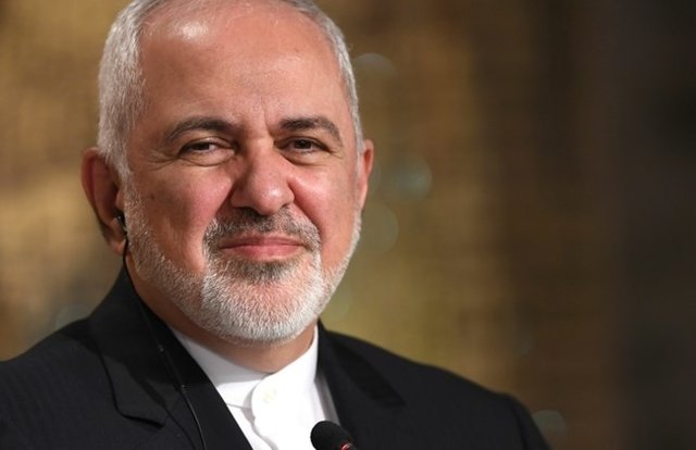 ظریف: هواپیمای حامل دکتر سیروس عسکری از آمریکا پرواز کرد