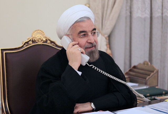 روحانی در گفت وگو با اردوغان:همکاری کشورهای منطقه با هم، موجب ثبات و آرامش است