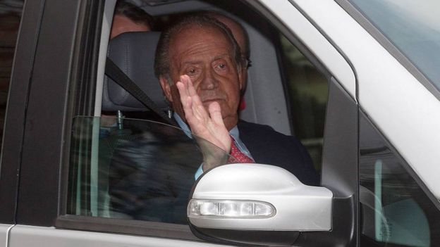 خوان کارلوس پادشاه سابق اسپانیا د رحال ترک بیمارستان
