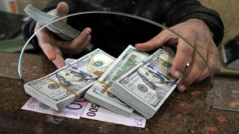 دلار در صرافی بانک&zwnj;ها ۲۳ هزار و ۵۹۰ تومان
