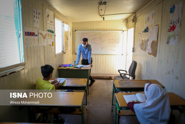 معلم جوان اهوازی، سر خط خبرها (+عکس)