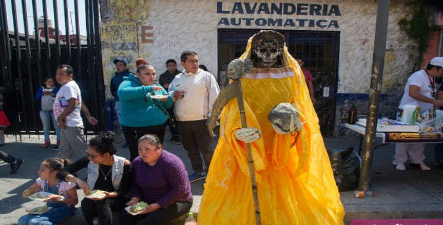 روش عجیب مقابله با کرونا در مکزیک (+عکس)