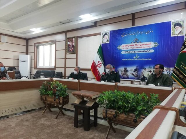 سردار یزدی: فعالیت ۱۴۴ گردان سایبری در تهران/جوانان را در برابر دروغ و تردید واکسینه می&zwnj;کنیم