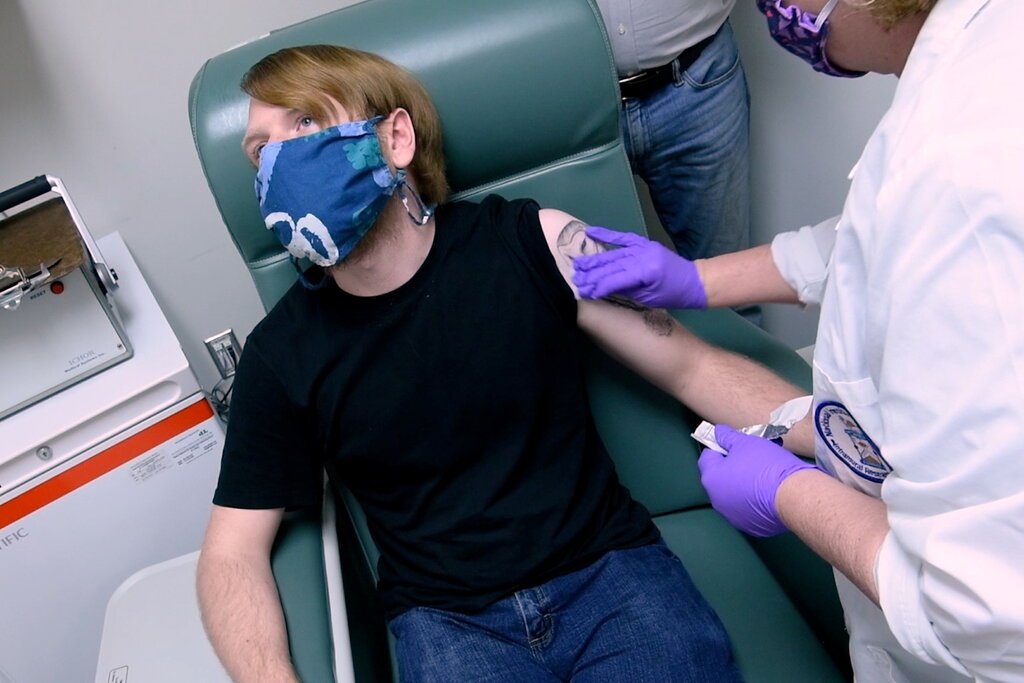 فرانسوی‌ها رکورددار بدبینی به واکسن کرونا/ نگران مقامات فرانسوی