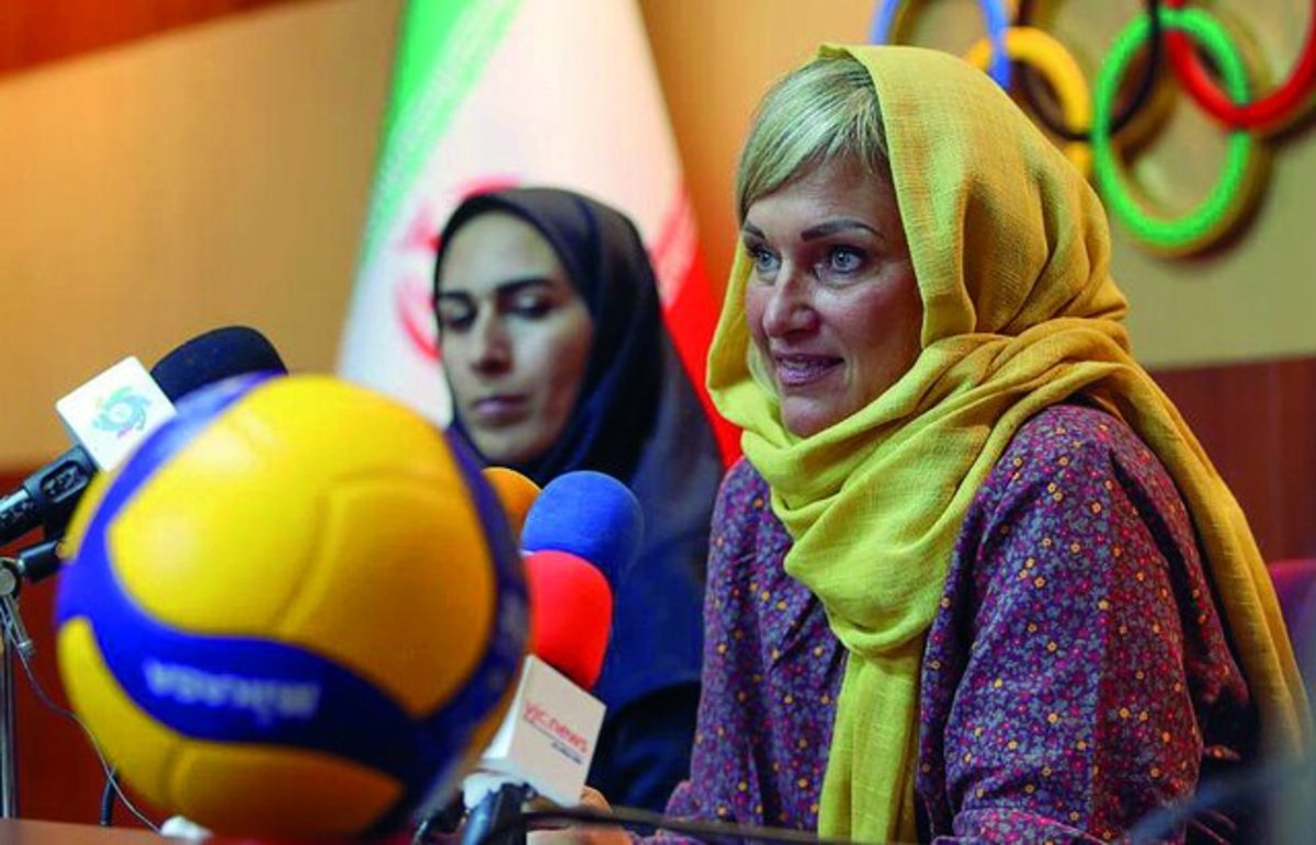 سرمربی ایتالیایی والیبال زنان ایران: مجبور به داشتن حجاب نشده‌ام