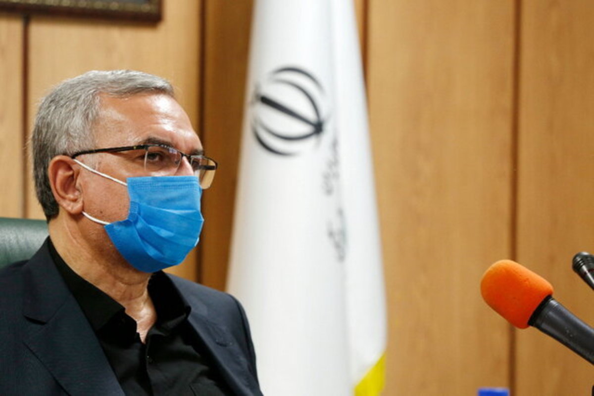 وزیر بهداشت: امروز به یک قدرت تبدیل شده ایم /  در تولید واکسن، ایران جزء ۶ کشور اول دنیاست / مردم می گویند واکسن برکت می خواهند
