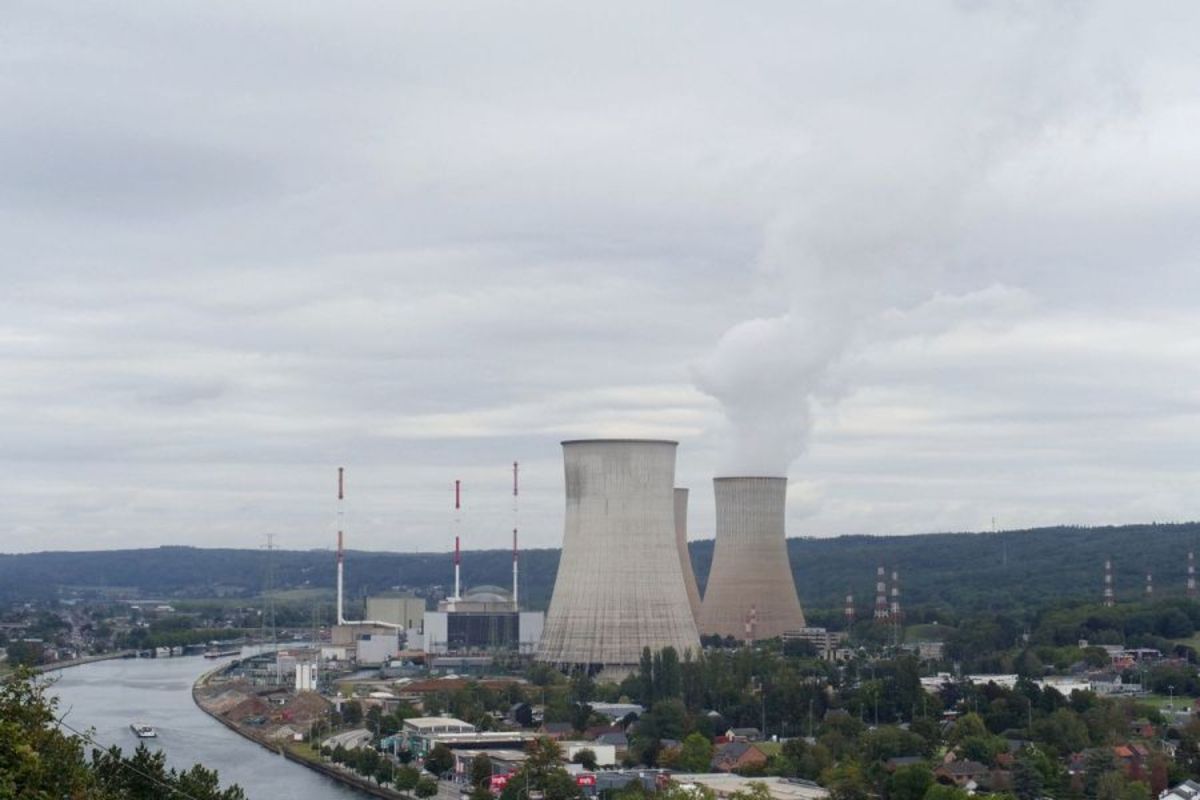 بلژیک نیروگاه‌های برق هسته ای خود را تعطیل می‌کند