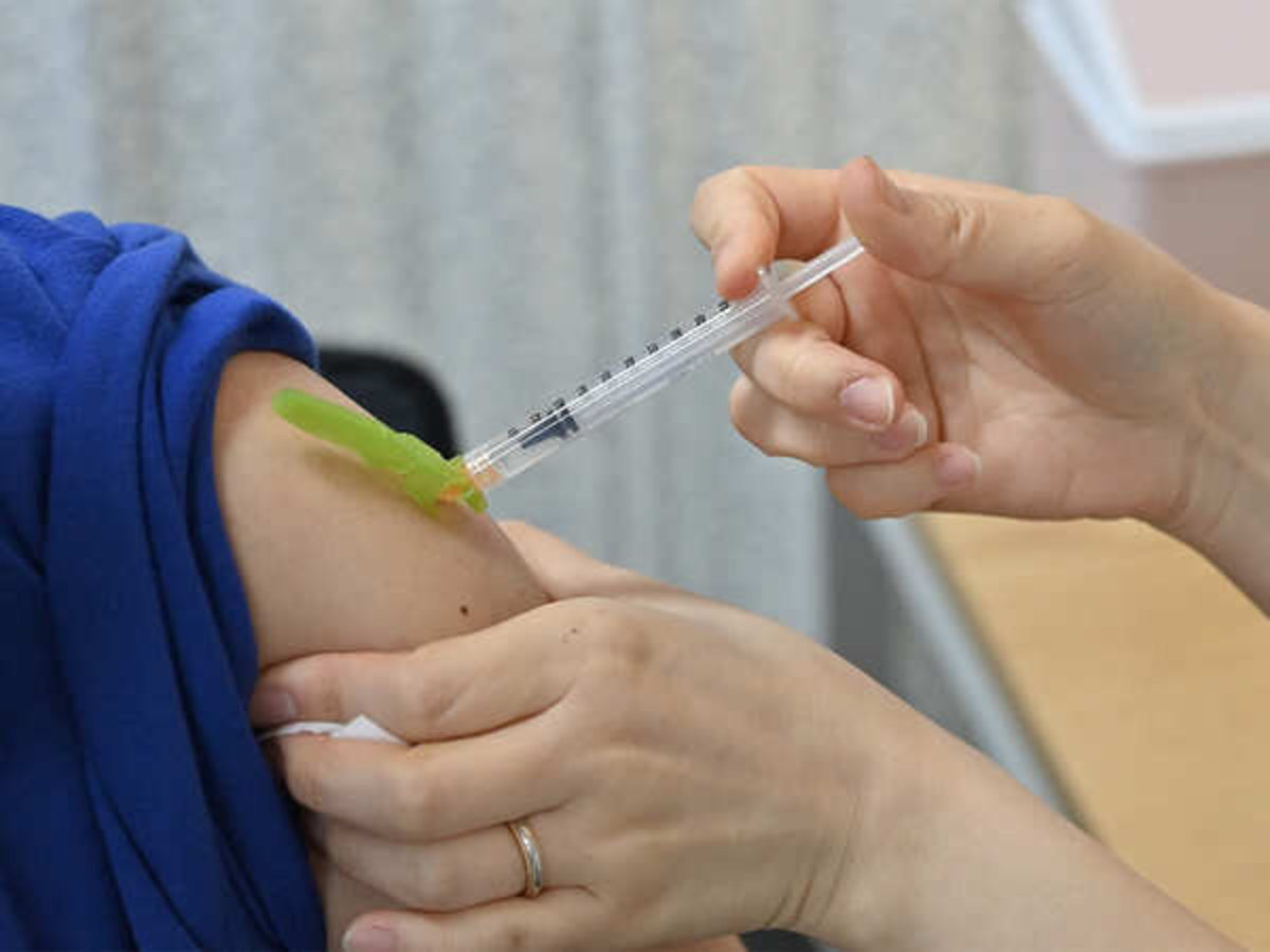 پایان شایعات: واکسن کرونا تاثیر جدی بر عادت ماهانه زنان ندارد