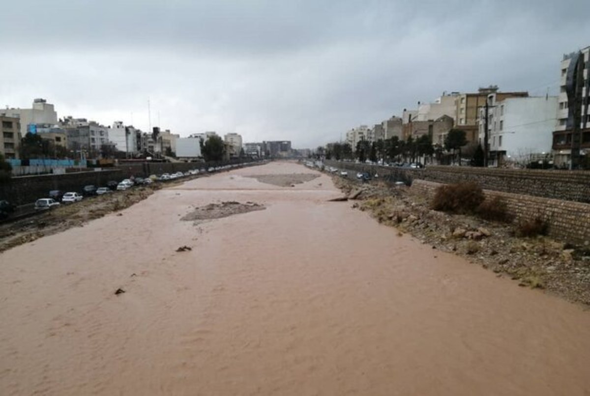 کنارگذرهای رودخانه شیراز مسدود شد