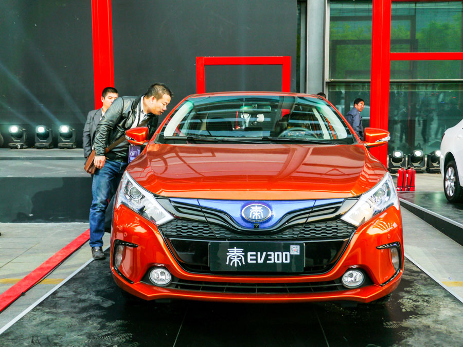 شهروندان چینی کدام خودروهای جدید در سال 2021 را پسند کرده اند؟!/ 10 محصول پرفروش بازار فناورانه ها در سرزمین اژدها (+عکس)