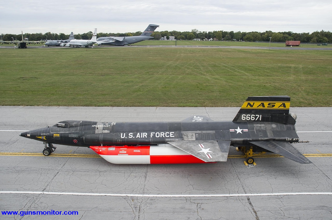 اکس-15؛ سریع‌ترین هواپیما در تاریخ آمریکا