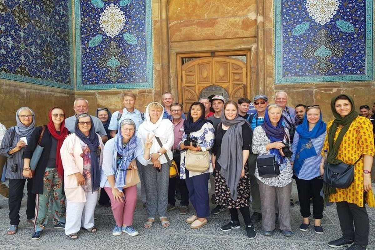 7 نکته کلیدی درباره  نحوه رفتار با گردشگران خارجی در ایران