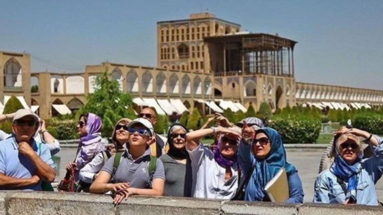 7 نکته کلیدی درباره  نحوه رفتار با گردشگران خارجی در ایران