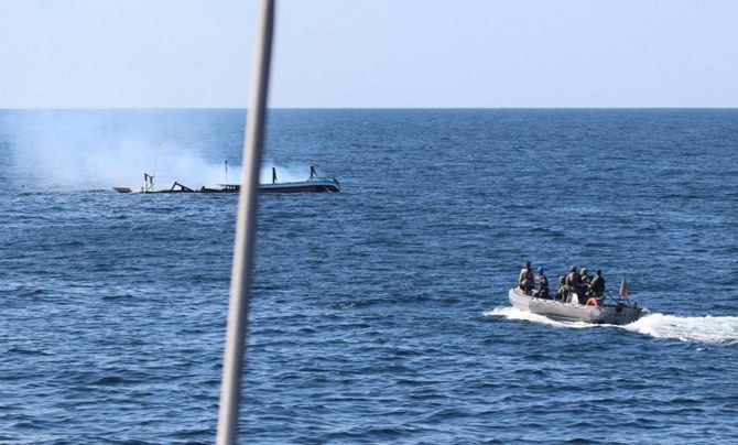 آمریکا: یک کشتی از ایران به سمت حوثی های یمن را توقیف کردیم