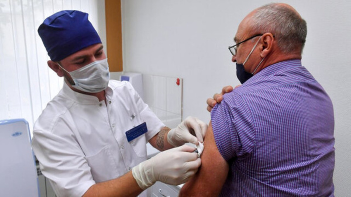 تاثیر دُز چهارم واکسن در پیشگیری از نوع شدید کووید در افراد مسن