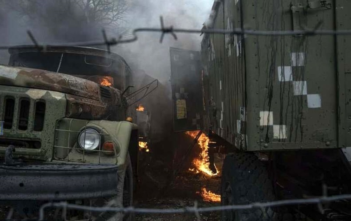 حمله به اتوبوس سربازان ارتش سوریه/ 13 کشته و 18 زخمی