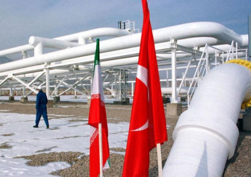 وزیر انرژی ترکیه: نمی توانیم واردات انرژی از روسیه را قطع کنیم/ نفت ایران باید به بازار برگردد