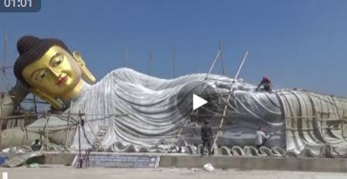 ساخت مجسمه بودای خوابیده (فیلم)