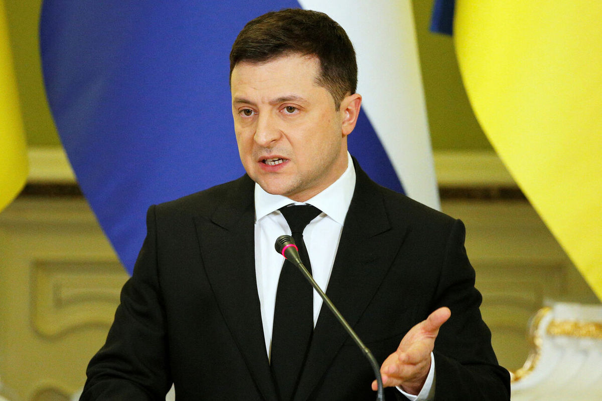 رئیس‌جمهور اوکراین: ابرقدرت‌های جهان از دور نگاه می‌کنند