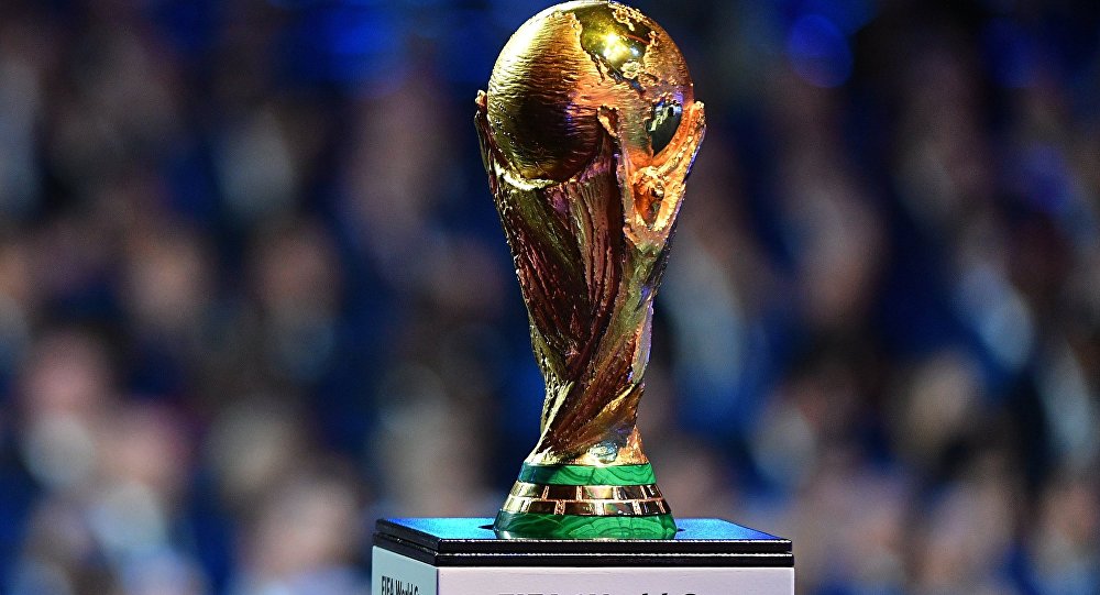 جام جهانی دو سال یک بار برگزار می‌شود؟