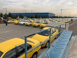 اعلام جزییات بیمه ۱۰ هزار راننده تاکسی تهران/تحویل لیست ۳۰۰۰راننده تاکسی برای جایگزینی بیمه