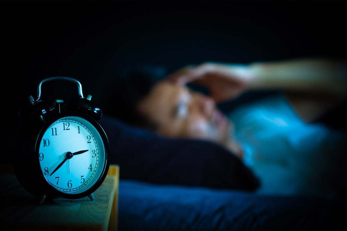 6 نشانه بهداشتی محرومیت از خواب را جدی بگیرید!