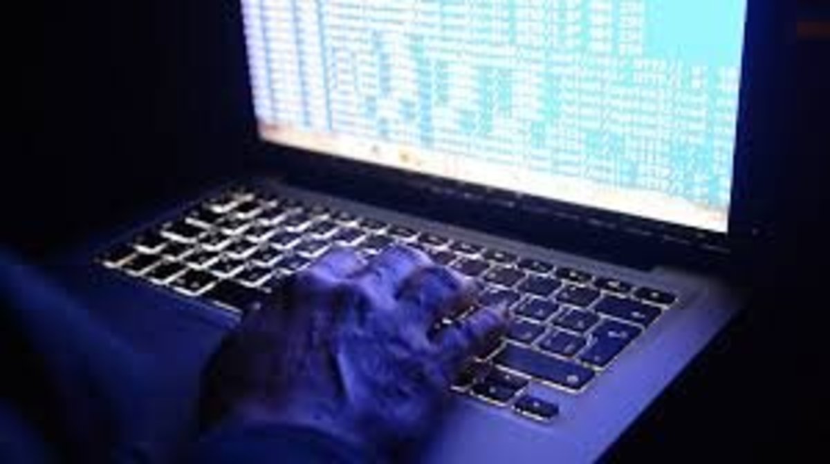 کشف ۲۰ بدافزار در حمله سایبری به سازمان‌های دولتی