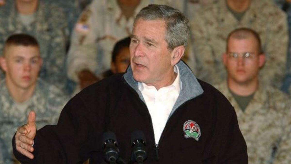 جورج بوش: خروج آمریکا از افغانستان عواقب بد و باورنکردنی خواهد داشت