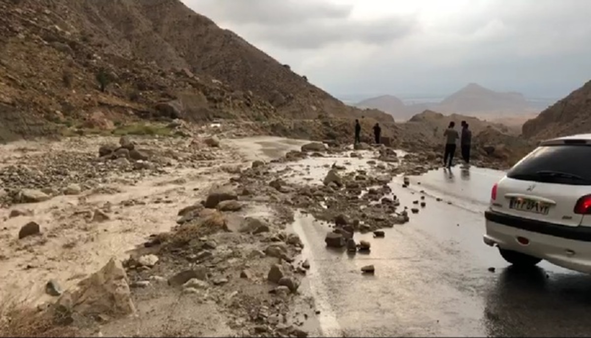 کرمان/ 30 روستای ریگان درگیر سیلاب شد