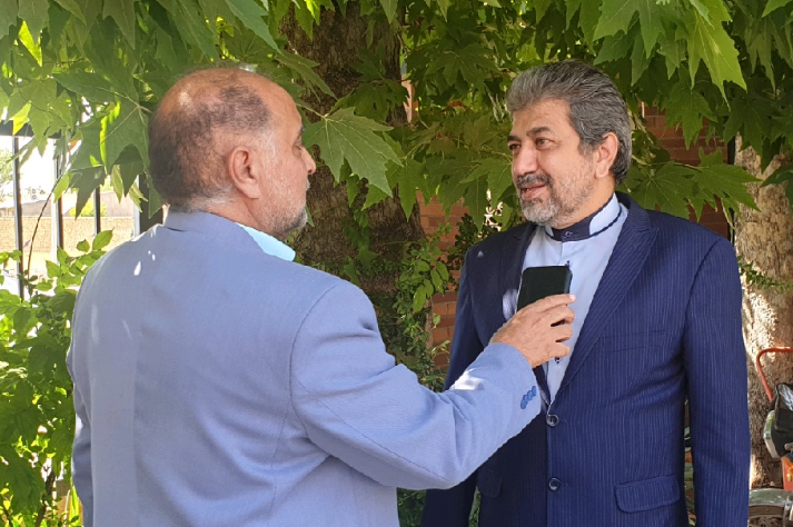 بهروز وثوقی برای ورود به ایران منعی ندارد / همه هنرمندان و ورزشکاران خارج از کشور می توانند بدون مشکل به ایران بازگردند 2