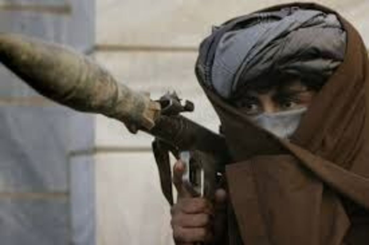 منع رفت و آمد شبانه در افغانستان برای مقابله با طالبان