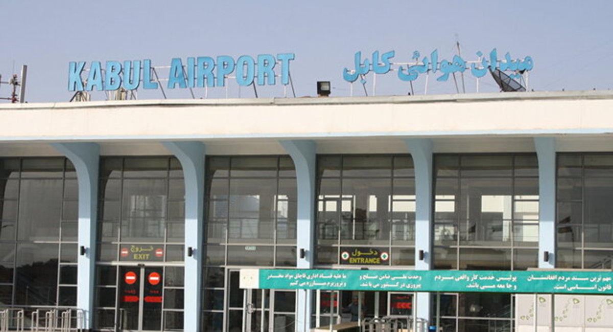 نزدیک 10 کشته در هجوم مردم به فرودگاه کابل
